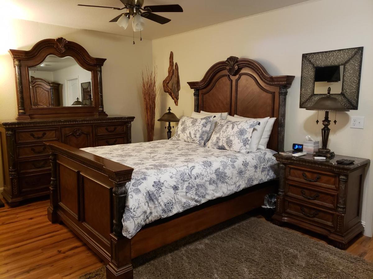 Yosemite Foothill Retreat Hotel Корсголд Екстериор снимка